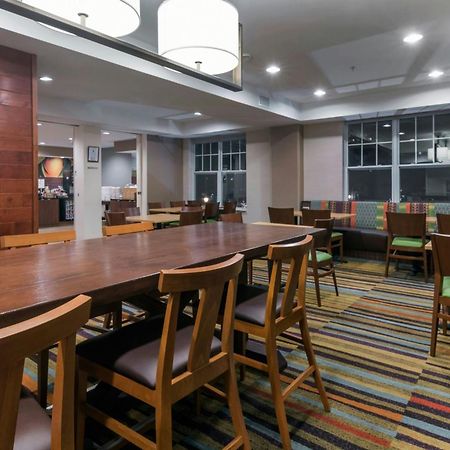 Fairfield Inn Kansas City Downtown/Union Hill Екстериор снимка