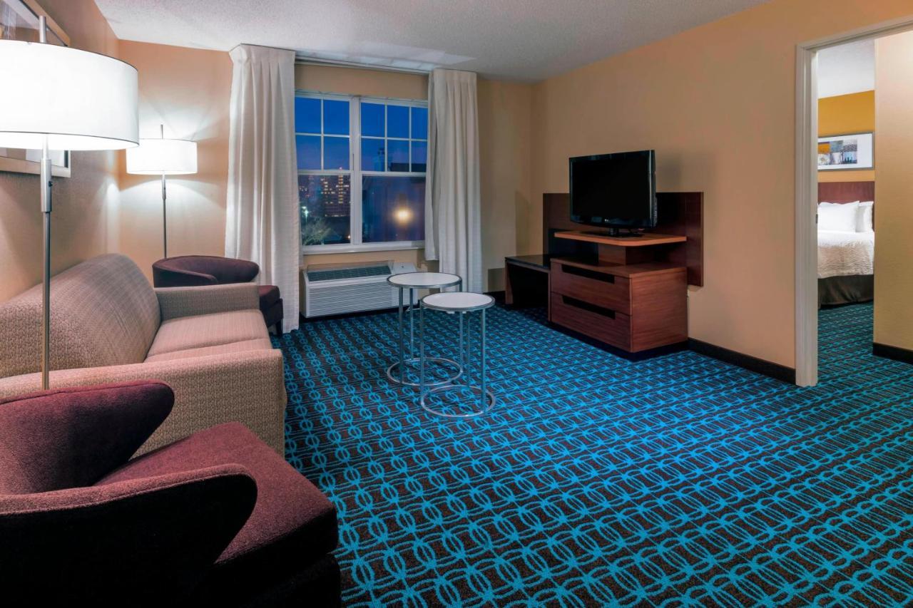 Fairfield Inn Kansas City Downtown/Union Hill Екстериор снимка