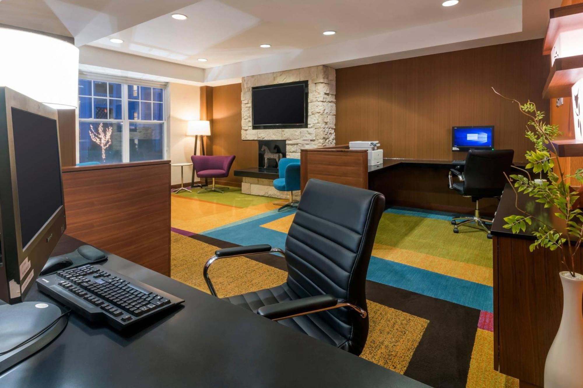Fairfield Inn Kansas City Downtown/Union Hill Екстериор снимка