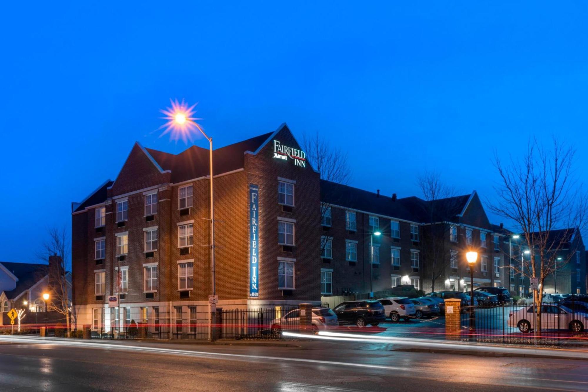Fairfield Inn Kansas City Downtown/Union Hill Екстериор снимка