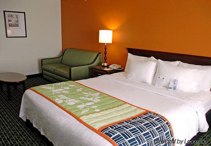 Fairfield Inn Kansas City Downtown/Union Hill Стая снимка